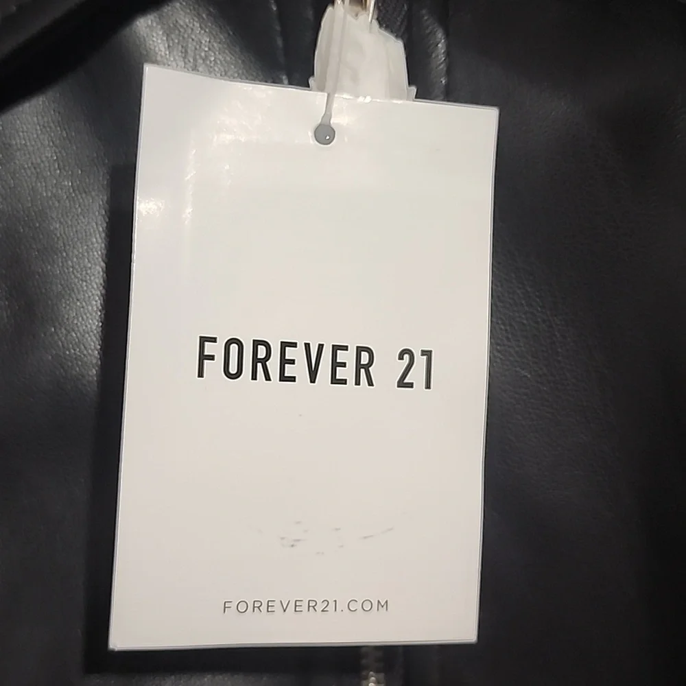 Forever 21 Faux Leather Jacket NWT Sz L - Picture 4 of 5